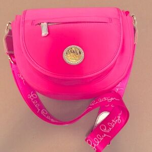 Gorgeous BRAND NEW Lilly Pulitzer Giavanna Neoprene Crossbody Bag in Aura Pink